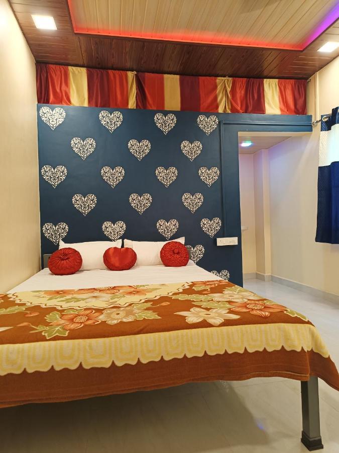 Shree Nivas Home Stay Srīvardhan المظهر الخارجي الصورة
